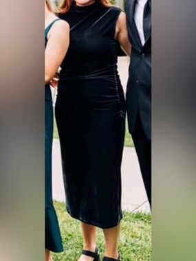 Elegant Silver-Gray Ruched Velvet Bodycon Dress